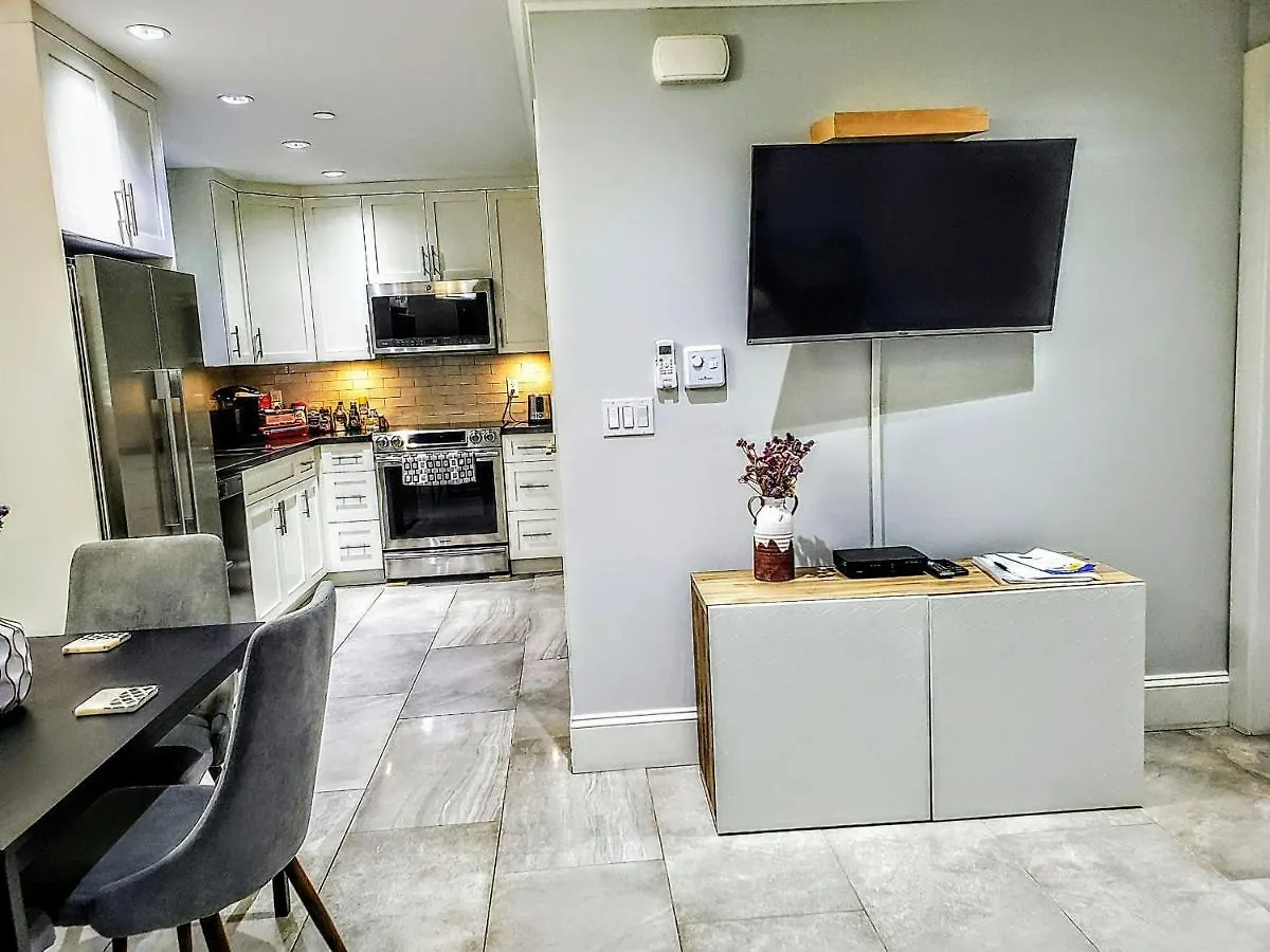 New Urban Modern Main Street House Villa Vancouver